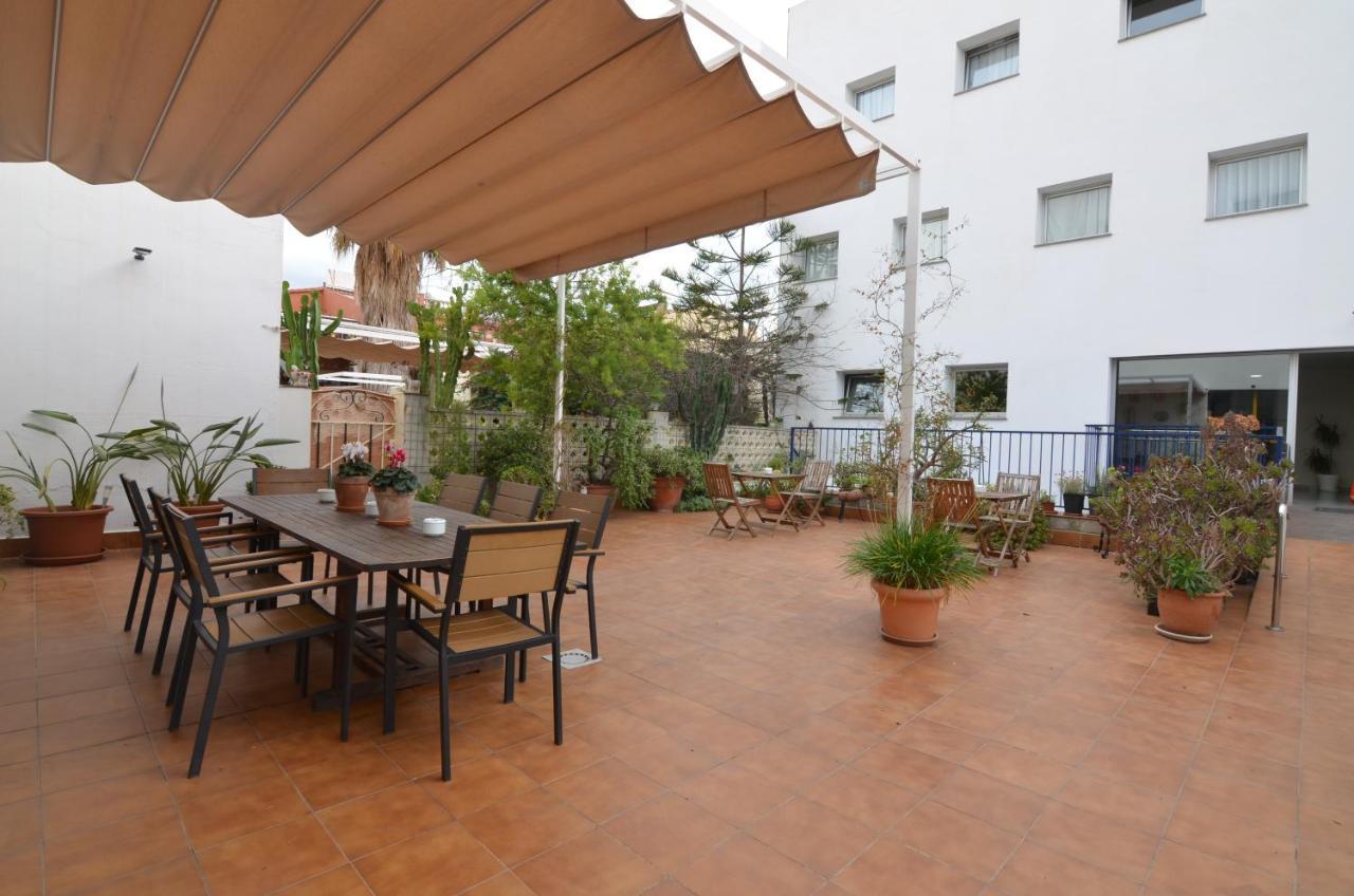 Hotel Blauet By Bossh Hotels El Prat de Llobregat Exterior photo