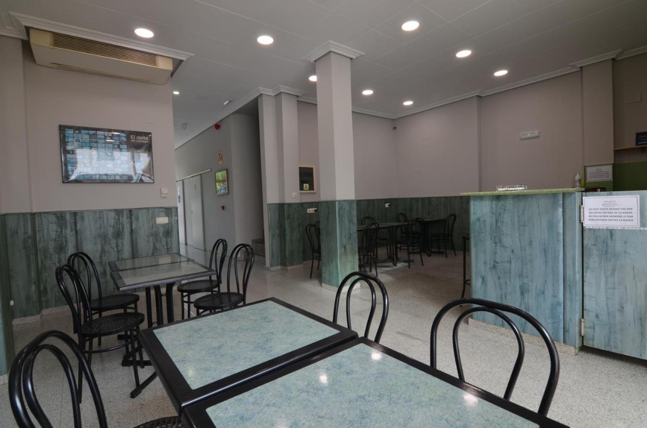 Hotel Blauet By Bossh Hotels El Prat de Llobregat Exterior photo