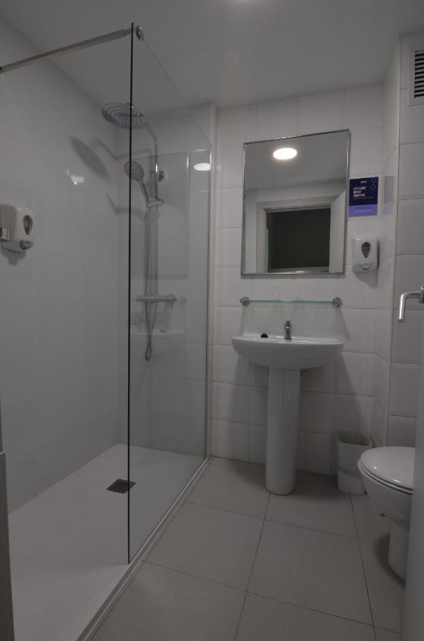 Hotel Blauet By Bossh Hotels El Prat de Llobregat Exterior photo