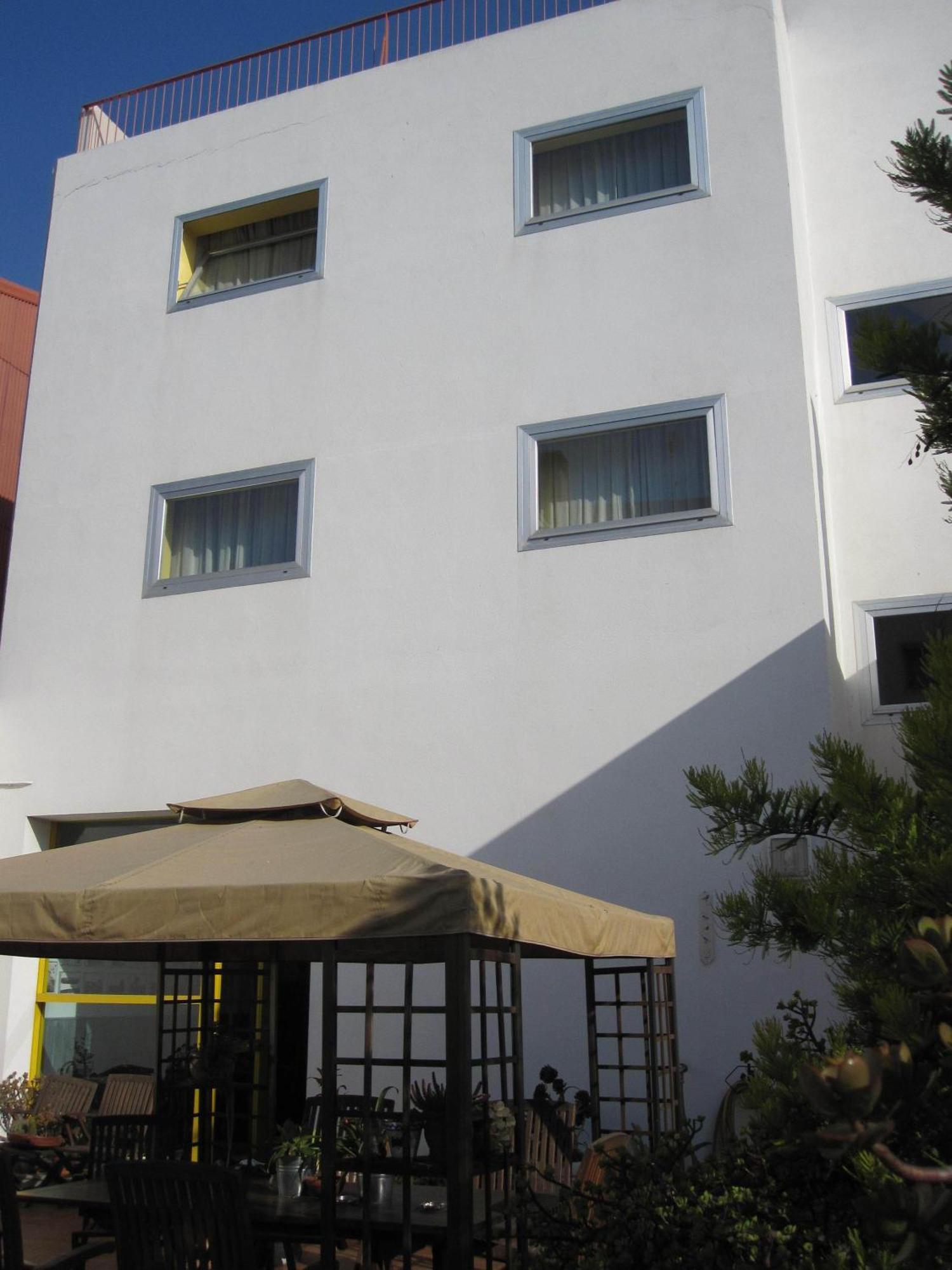 Hotel Blauet By Bossh Hotels El Prat de Llobregat Exterior photo